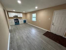 118 Alabama - Fully Remodeled New Appliances