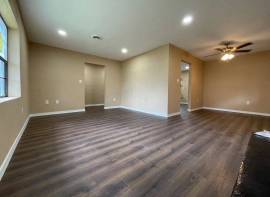 114 Alabama - Fully Remodeled New Appliances