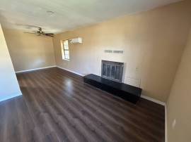 114 Alabama - Fully Remodeled New Appliances